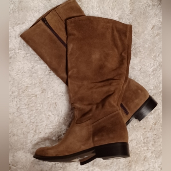 LE Chateau Made in Italy Suede Knee High Boot in Brandy Low Heel - Picture 14 of 15